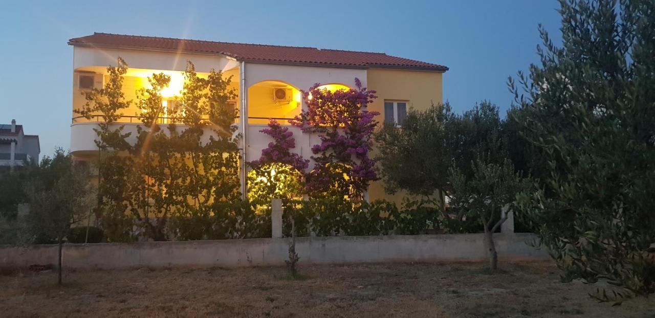 Apartmani Vranjkovic Vodice Ngoại thất bức ảnh
