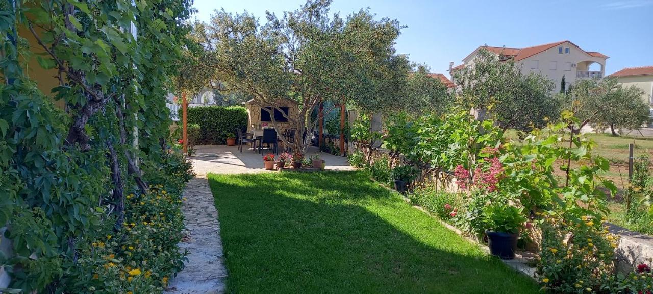 Apartmani Vranjkovic Vodice Ngoại thất bức ảnh